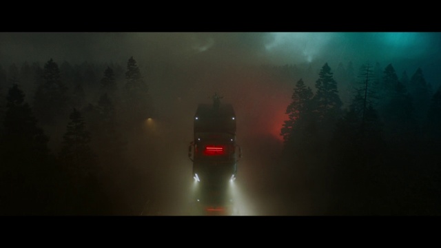 Video Reference: Nature, Atmospheric phenomenon, Black, Sky, Darkness, Atmosphere, Light, Mist, Mode of transport, Morning