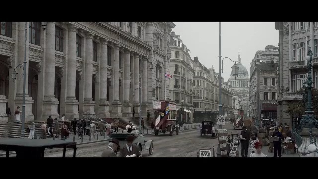 Video Reference: urban area, metropolis, landmark, city, street, infrastructure, mode of transport, town, metropolitan area, building