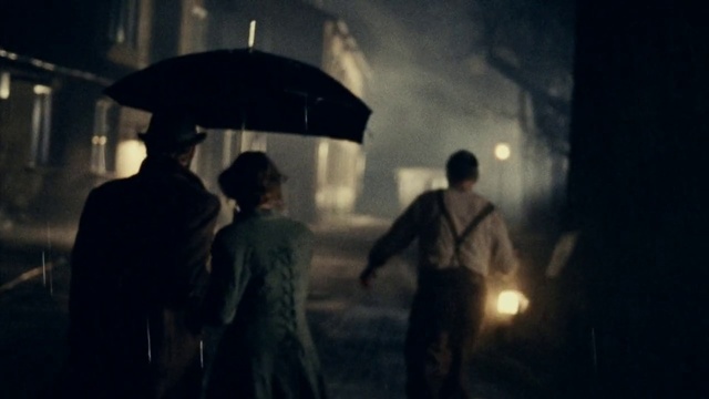Video Reference: Darkness, Umbrella, Human, Movie, Atmosphere, Midnight, Scene, Sky, Fiction, Rain