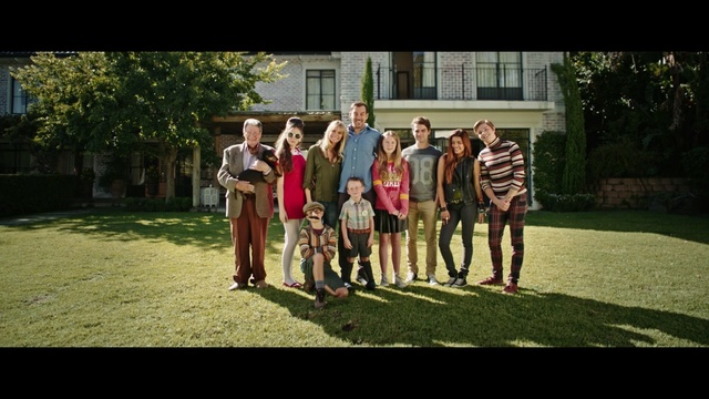 Video Reference: social group, photograph, vertebrate, fun, snapshot, grass, girl, tree, plant, friendship, Person