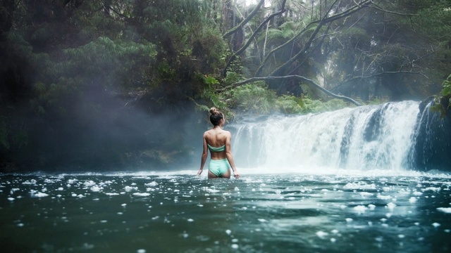 Video Reference: Body of water, Nature, Water, Waterfall, Water resources, Watercourse, Natural landscape, Atmospheric phenomenon, Natural environment, Jungle