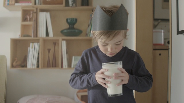 Video Reference: furniture, girl, child, Person