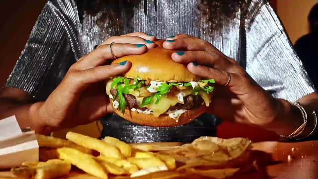 Video Reference: Junk food, Hamburger, Fast food, Food, Dish, Buffalo burger, Cheeseburger, Veggie burger, Cuisine, Burger king premium burgers