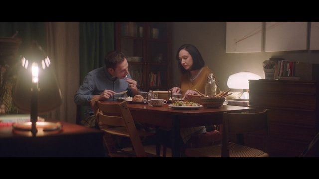 Video Reference: Conversation, Snapshot, Screenshot, Interaction, Sitting, Scene, Fun, Human, Table, Room