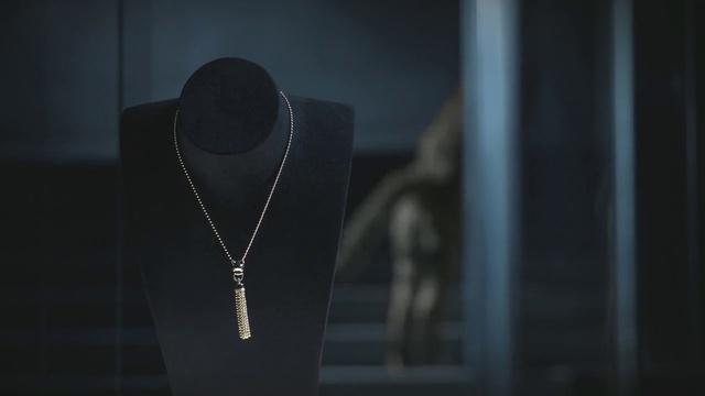 Video Reference: Black, Light, Necklace, Sky, Fashion accessory, Darkness, Jewellery, Line, Photography, Chain