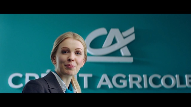 Video Reference: Spokesperson, Font, Businessperson, Newscaster, Television presenter, Brand, Job, White-collar worker, Media, Photography, Person