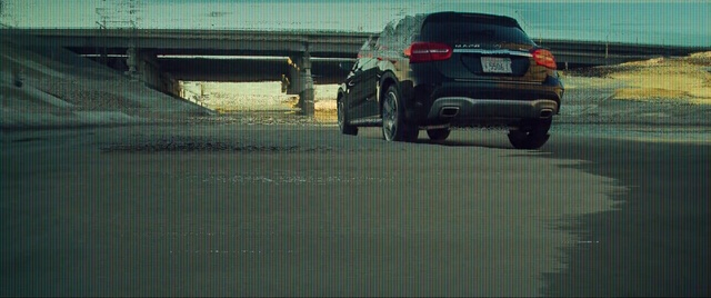Video Reference: Land vehicle, Vehicle, Car, Automotive design, Luxury vehicle, Automotive tire, Automotive exterior, Transport, Sport utility vehicle, Bumper
