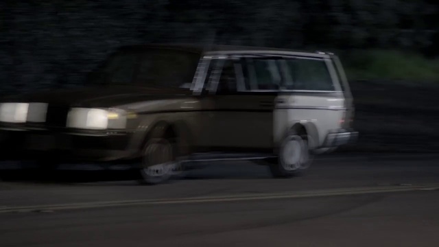 Video Reference: Land vehicle, Vehicle, Car, Automotive wheel system, Automotive exterior, Classic car, Full-size car, Sport utility vehicle
