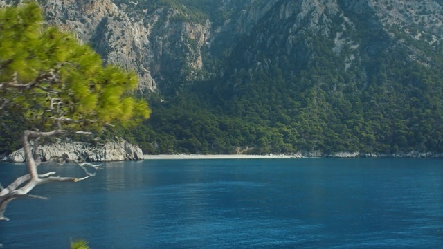 Video Reference: Body of water, Nature, Natural landscape, Water, Lake, Water resources, Fjord, Coast, Mountain, Sound
