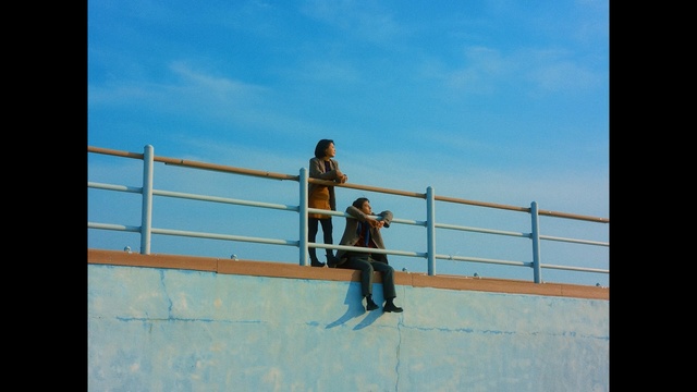 Video Reference: sky, blue, white, cloud, leisure, fun, vacation, line, outdoor structure, roof