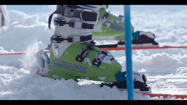 Video Reference: Snow, Ski boot, Geological phenomenon, Footwear, Recreation, Vehicle, Winter, Winter sport, Extreme sport, Ice