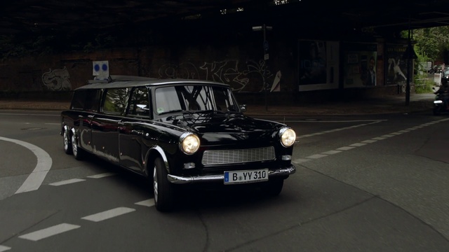 Video Reference: Car, Vehicle, Motor vehicle, Classic car, Mode of transport, Vintage car, Antique car, Classic, Automotive wheel system, Sedan
