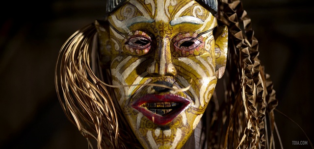 Video Reference: Face, Head, Masque, Mask, Headgear, Costume, Art, Illustration