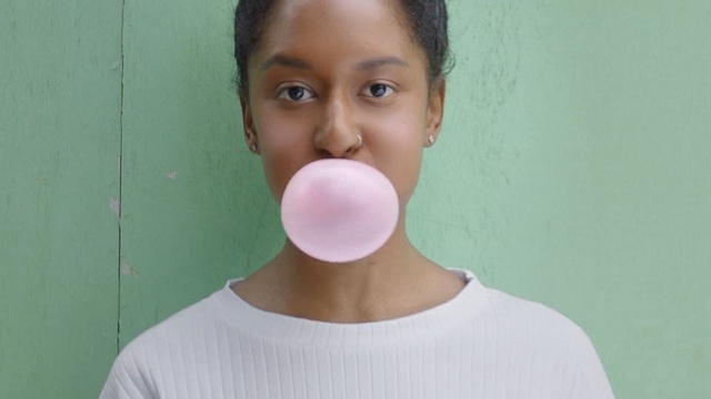 Video Reference: nose, chin, cheek, neck, mouth, lip, girl, Person