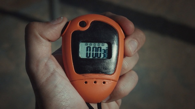 Video Reference: Stopwatch, Electronic device, Technology, Hand, Finger, Health care, Watch, Service, Wrist, Measuring instrument, Person