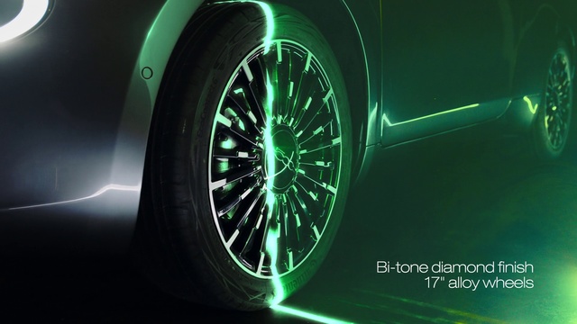 Video Reference: Alloy wheel, Tire, Motor vehicle, Green, Wheel, Rim, Automotive tire, Spoke, Auto part, Automotive wheel system
