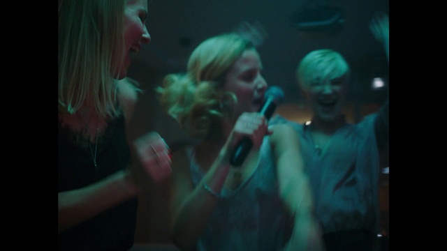 Video Reference: Microphone, Entertainment, Fun, Performing arts, Event, Electronic device, Music, Electric blue, Music artist, Darkness