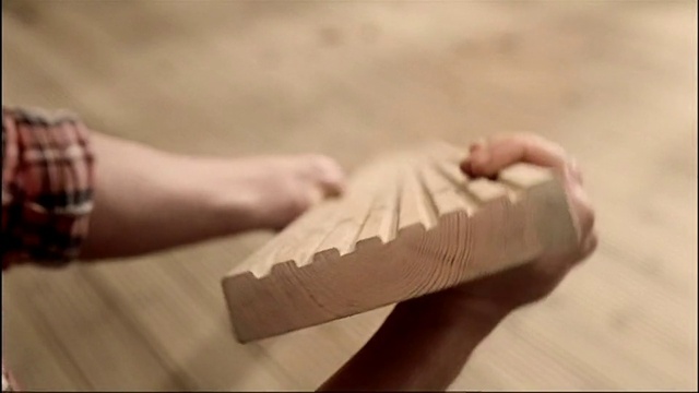 Video Reference: Shoe, Wood, Gesture, Finger, Thumb, Nail, Flooring, Hardwood, Human leg, Comfort