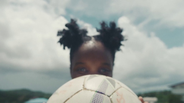 Video Reference: Cloud, Head, Sky, Eye, Sports equipment, Soccer, Football, Ball, People in nature, Happy
