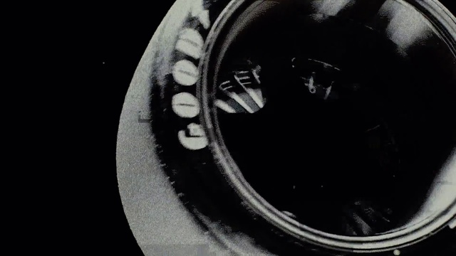 Video Reference: Tire, Wheel, Automotive tire, Automotive lighting, Tread, Synthetic rubber, Alloy wheel, Flash photography, Rim, Motor vehicle