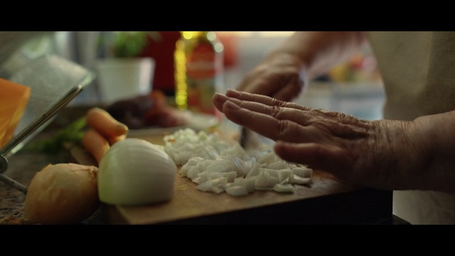 Video Reference: Food, Hand, Ingredient, Recipe, Gesture, Finger, Cooking, Cuisine, Dish, Cutting board