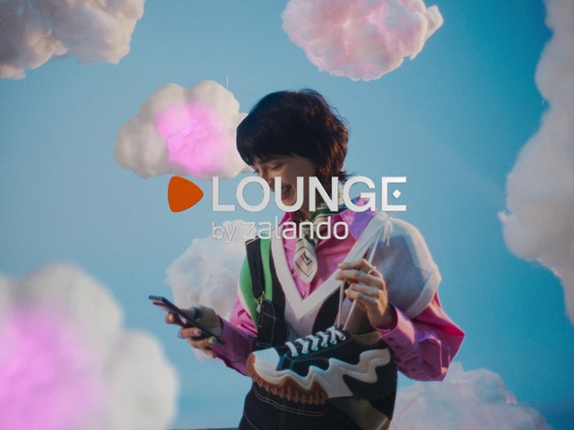 Video Reference: Sky, Happy, Gesture, Pink, People in nature, Violet, Fun, Flash photography, Font, Travel