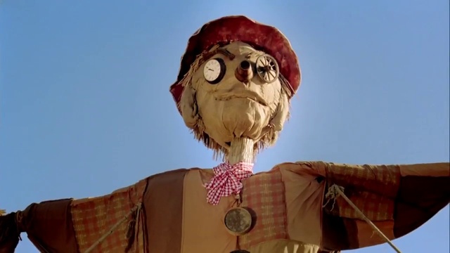 Video Reference: Hair, Head, Hairstyle, Eye, Vertebrate, Sky, Gesture, Art, Sculpture, Eyewear