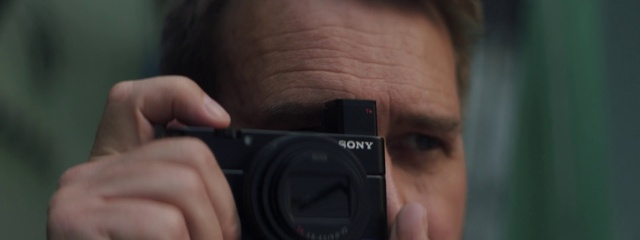 Video Reference: Eyebrow, Photographer, Reflex camera, Digital camera, Point-and-shoot camera, Camera, Camera lens, Flash photography, Cameras & optics, Camera accessory