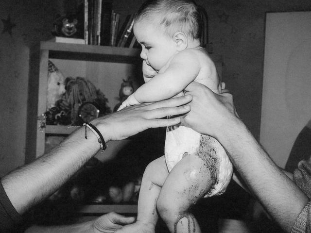 Video Reference: Joint, Hand, Hairstyle, Arm, Shoulder, White, Leg, Black, Flash photography, Black-and-white