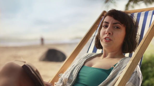 Video Reference: Sky, Cloud, Flash photography, Wood, Happy, Sunlight, Travel, People in nature, Summer, Black hair