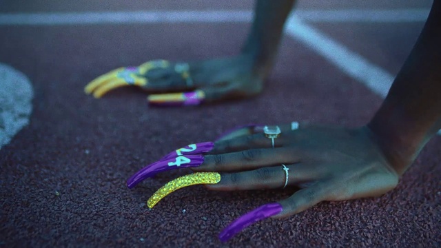 Video Reference: Hand, Purple, Violet, Nail care, Plant, Nail polish, Nail, Magenta, Tints and shades, Wrist