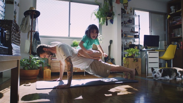 Video Reference: Houseplant, Plant, Flooring, Floor, Wood, Window, Knee, Comfort, Exercise, Barefoot