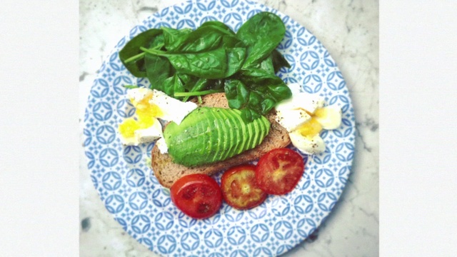 Video Reference: Food, Plant, Dishware, Ingredient, Natural foods, Recipe, Leaf vegetable, Cuisine, Dish, Staple food