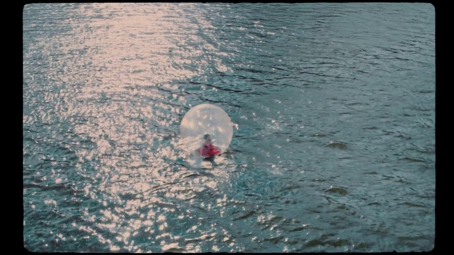 Video Reference: Water, Liquid, Lake, World, Ball, Wind wave, Horizon, Recreation, Leisure, Ocean