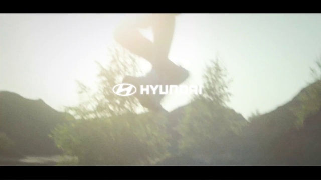 Video Reference: Atmosphere, Sky, Plant, Branch, People in nature, Natural landscape, Gesture, Tree, Sunlight, Biome