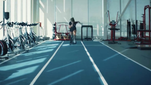 Video Reference: Bicycle, Wheel, Vehicle, Tire, Bicycle tire, Sports equipment, Asphalt, Bicycle wheel, Bicycle frame, Recreation