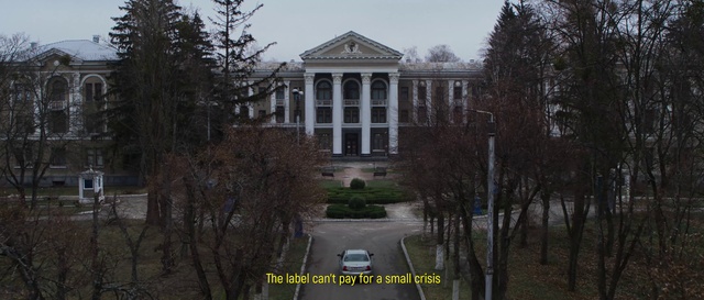 Video Reference: Plant, Building, Window, Sky, Car, Tree, Vehicle, Facade, City, Grass