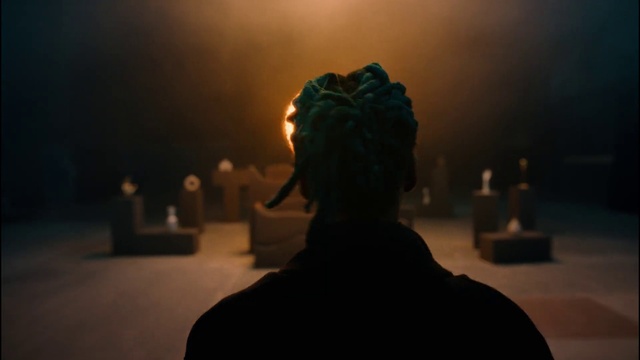 Video Reference: Cloud, Atmosphere, Sky, Sculpture, Art, Tints and shades, Monument, Cemetery, Darkness, Backlighting