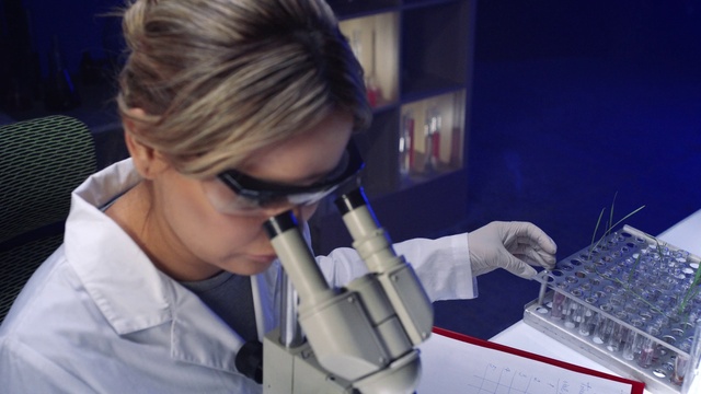 Video Reference: Vision care, Safety glove, Scientist, Researcher, Eyelash, Research, Glove, White coat, Laboratory, Chemical engineer