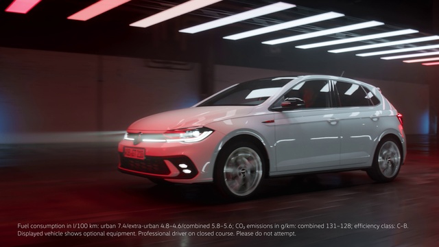 Video Reference: Wheel, Tire, Car, Vehicle, Automotive tire, Hood, Grille, Automotive lighting, Window, Automotive design