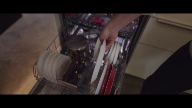 Video Reference: Drum, Human body, Automotive lighting, Membranophone, Musical instrument, Gas, Automotive tire, Human leg, Bumper, Nail