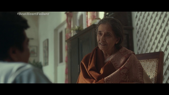 Video Reference: Mouth, Flash photography, Adaptation, Happy, Fun, Darkness, Event, Conversation, Room, Sitting