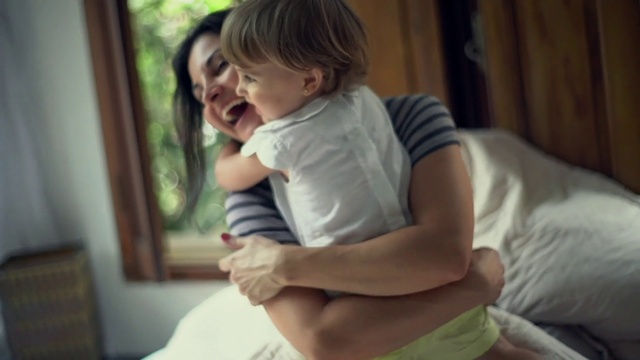 Video Reference: Hair, Nose, Cheek, Head, Smile, Eye, Human body, Window, Comfort, Gesture