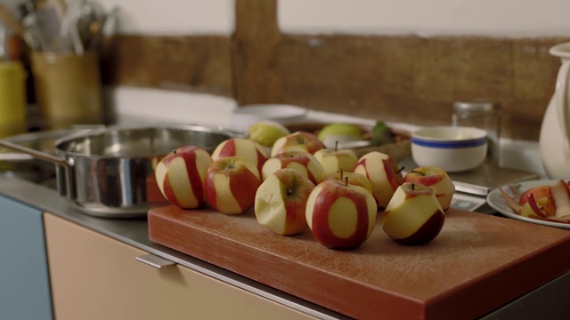 Video Reference: Food, Tableware, Ingredient, Recipe, Wood, Cuisine, Produce, Cheese, Dish, Bowl