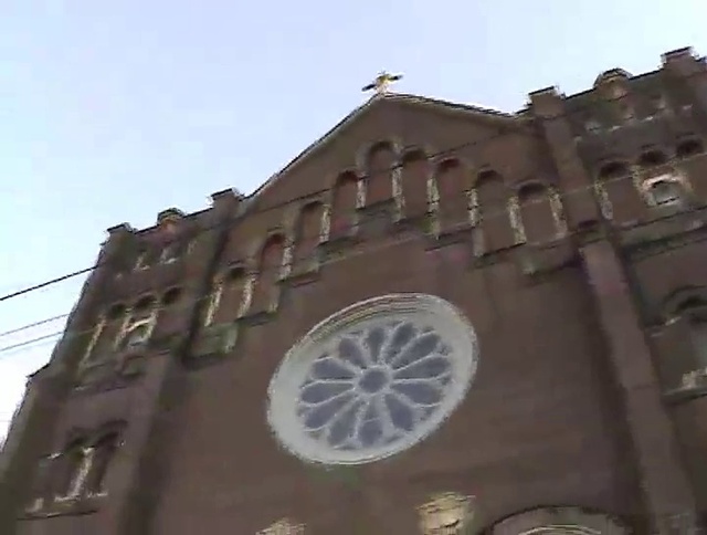 Video Reference: Sky, Window, Building, Facade, Symmetry, City, Arch, Medieval architecture, Art, Turret