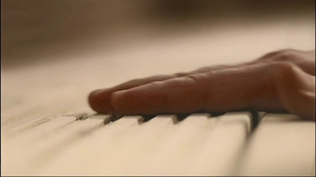 Video Reference: Gesture, Finger, Wood, Nail, Wrist, Thumb, Foot, Human leg, Fashion accessory, Writing