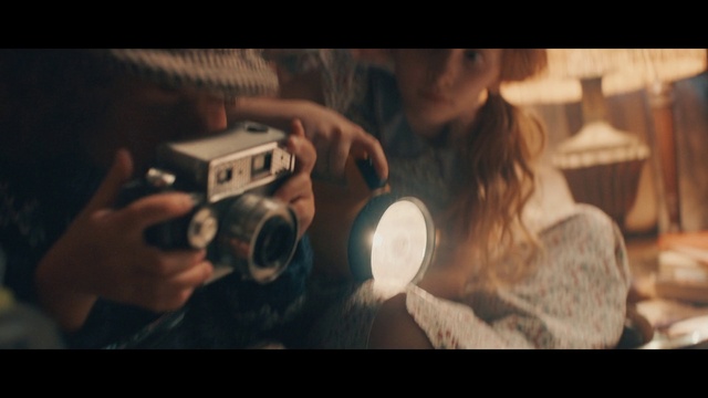 Video Reference: Hand, Hairstyle, Human, Flash photography, Photographer, Cameras & optics, Finger, Eyewear, Cool, Camera lens