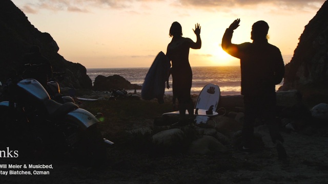 Video Reference: Cloud, Sky, Water, People in nature, Flash photography, Gesture, Sunlight, Happy, Travel, Dusk