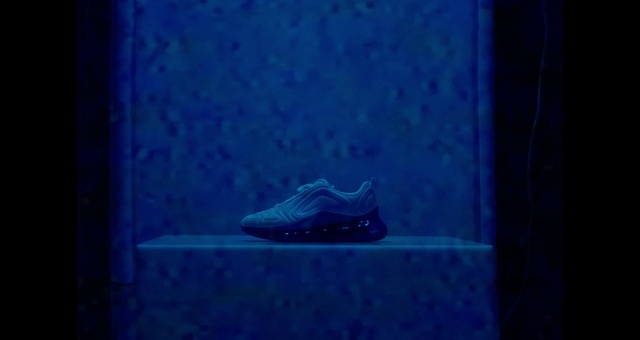 Video Reference: Water, Blue, Liquid, Fluid, Fin, Walking shoe, Wood, Tints and shades, Fish, Electric blue