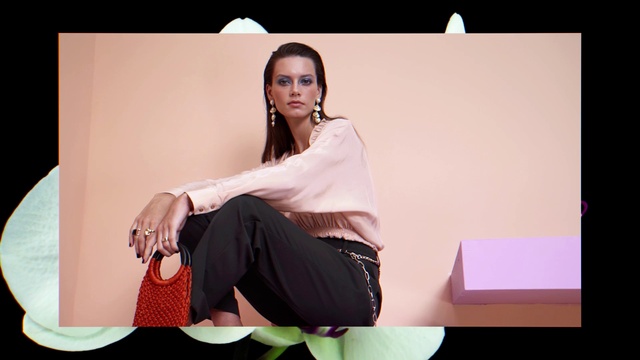 Video Reference: Flash photography, Neck, Sleeve, Thigh, Collar, Comfort, Knee, Fashion design, Waist, Formal wear